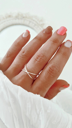 Anillo cruzado en internet
