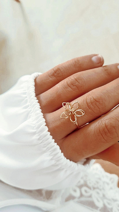 Anillo flor gold