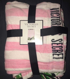 Toallon Rayado Rosa Con Velcro  Victorias Secret - Vida objetos decorativos