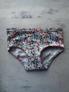 Bombacha carters flores talle 2/3
