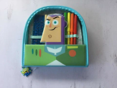 Cartuchera Buzz Disney Store 29 Piezas