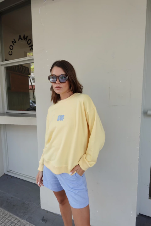 Buzo amarillo de rustico 