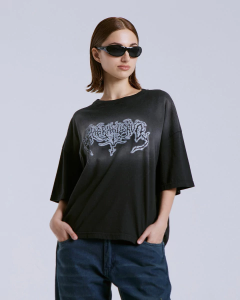 REMERA REBORN (SOLO ONLINE) - comprar online
