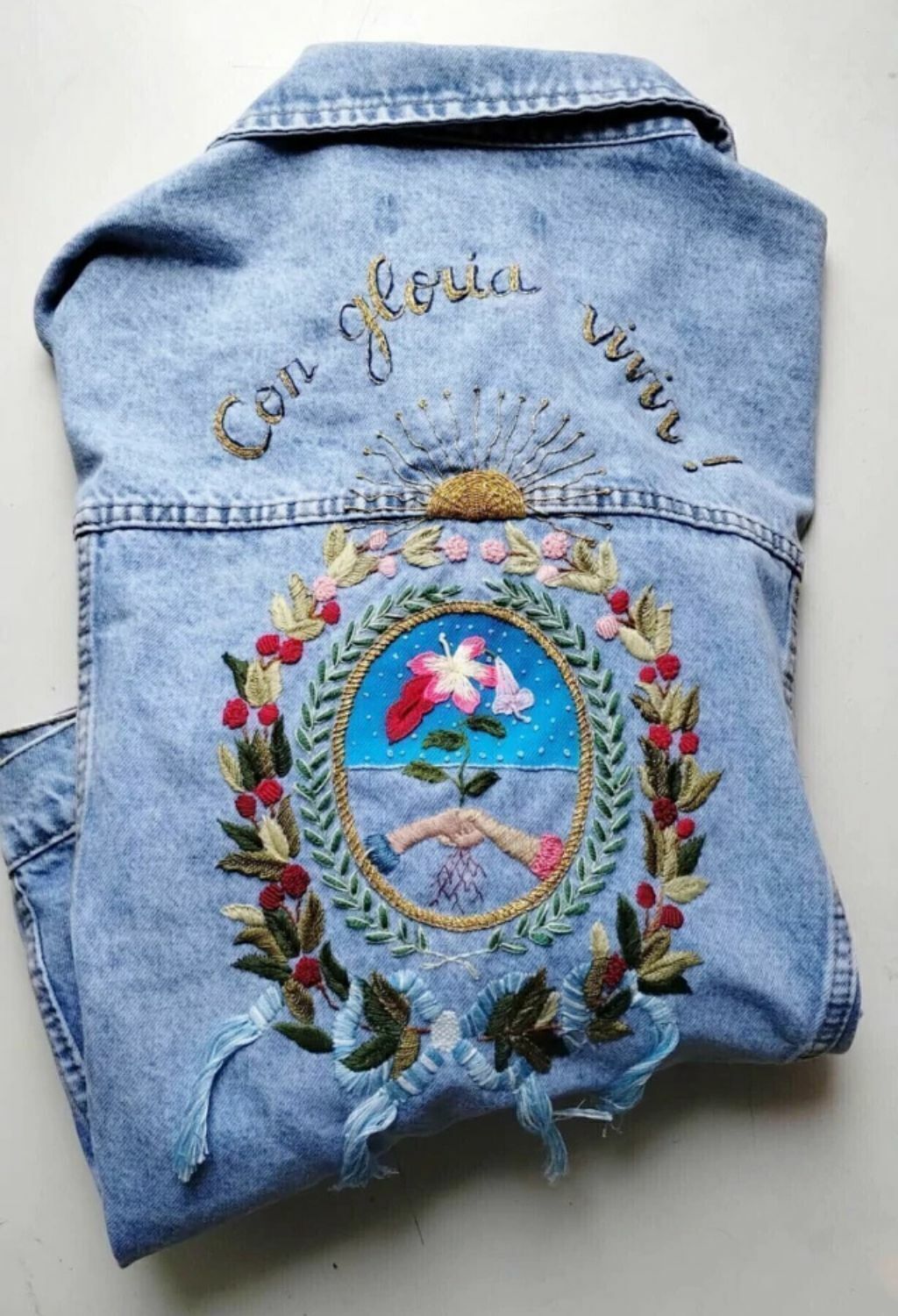 Campera de jean Escudo Con Gloria Vivir!