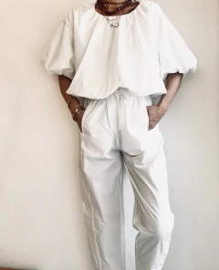 Blusa Trini en internet