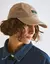 Gorra DAD beige en internet