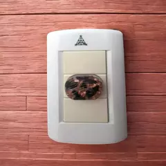 Orgonite para Tomadas: Proteção Máxima Contra Radiações