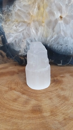 Mini torre de selenita 6cm - comprar online
