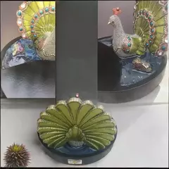 Pavão com Base de Orgonite - Elegância e Energia - comprar online