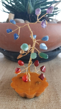 Bonsai pedras dos chakras e base de orgonite - 16cm