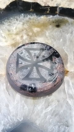 Orgonite de bolso cruz de Saint Germain 50mm - força pessoal na internet