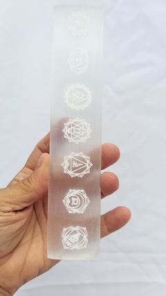 Barra régua de selenita natural polida 7 chakras - 20cm - comprar online
