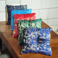 Almofadinha para tigela tibetana cor preta com dourado 12x12 - comprar online