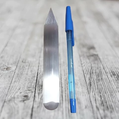 Bastão Lápis Polido de Selenita Branca – 15cm: Poderoso Canalizador Energético - comprar online