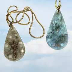 Pingente de Orgonite Arcanjo Gabriel: Proteção Divina e Energia Curativa - comprar online