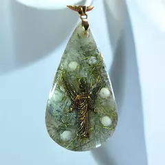 Pingente de Orgonite Arcanjo Gabriel: Proteção Divina e Energia Curativa