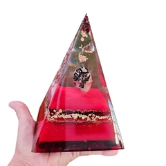 Pirâmide de orgonite (18x12)cm - Vitalidade e Proteção - comprar online