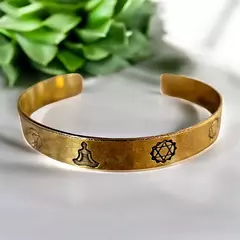 Pulseira de Cobre com Bronze e Símbolo dos Chakras: Elegância e Bem-Estar na internet