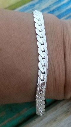 Pulseira de Prata 925 com Corrente Serpentina 6mm – Elegância e Sofisticação em Cada Detalhe