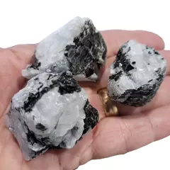 Kit de Pedra da Lua Indiana 100g - Intuição e Serenidade