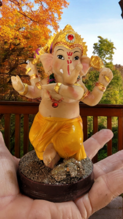 Ganesha de pé dançando, 12cm, base com piritas - prosperidade - comprar online