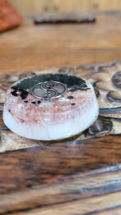 Orgonite de bolso 4cm Yin/Yang 1 - proteção - comprar online