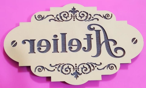 Sello bajo relieve de 20 x 12 cm , Modelo Atelier