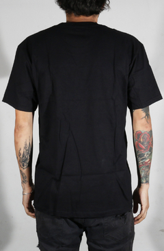Shake Junt Camiseta Arch - comprar online