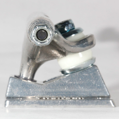 Thunder Trucks Tyson Stmp - Black Raven Skateshop