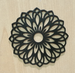 MANDALAS 10CM MDF 3MM PRETO na internet