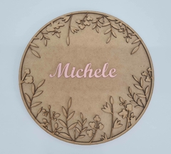 Placa com moldura MDF cru 30cm e nome em acrílico 15cm - comprar online