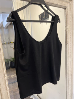 Musculosa Elu Texturada - CON ALMA