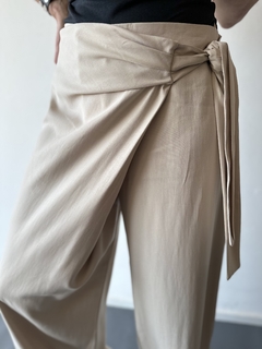 Pantalón Cruzado - tienda online