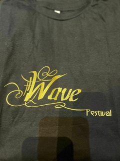 KIT WAVE FESTIVAL 10 ANOS (BAG+CAMISETA+CANECA) - WAVE RECORDS - Alternative Music E-Shop