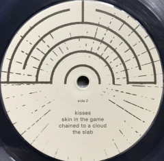 Slowdive – Everything Is Alive (VINIL CRYSTAL CLEAR) na internet
