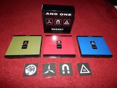 AND ONE - MAGNET (TRILOGIE i) PREMIUM BOX (BOX)