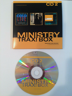 Ministry – Trax! Box (BOX 7CD+1LP+1 BOOK) na internet