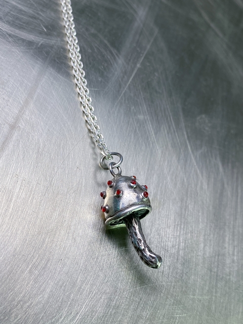 COLLAR HONGO