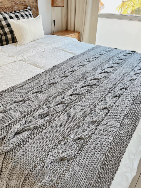 Pie de cama tejido - comprar online