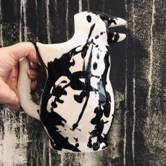 PINGÜINO 1 LITRO DISEÑO MANCHAS - comprar online