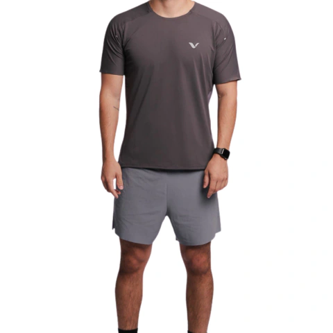 Remera Reves Focus Gris Hombre