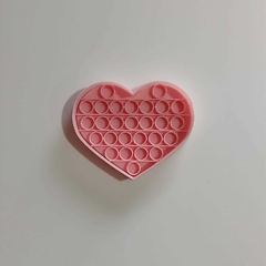 Cortante con sello pop it corazon