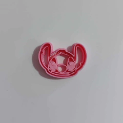 Cortante con sello mini Stitch de 4 cm