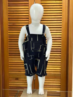 Macaquinho estampado tal filho/filha