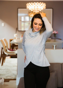 Blusa de amamentação dupla malha lanzinha manga longa gola rolê - loja online