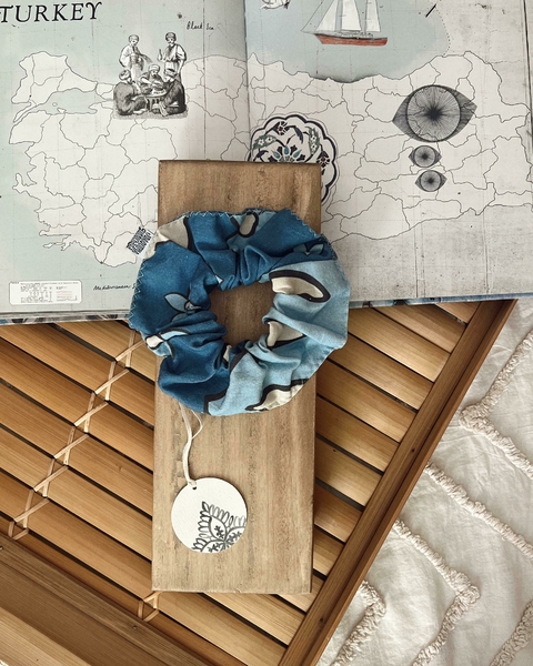 Scrunchie Folky