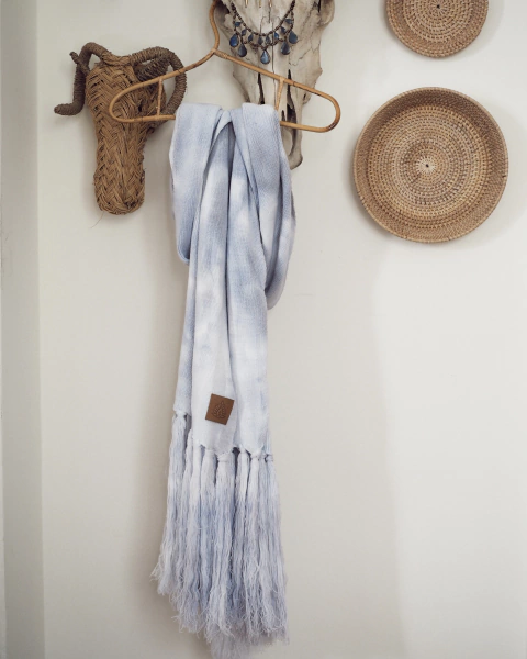 Bufanda Shibori Lightblue