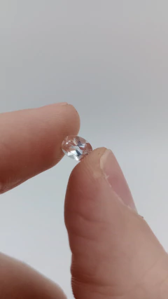 Facetada de Topacio incoloro - Piedras en Córdoba