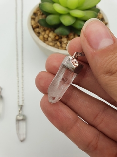Dije de Cuarzo Cristal de Roca - En Bruto - Chico - Baño de Plata