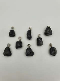 Dije de Ónix Negro - Pulido - Chico - Acero - comprar online